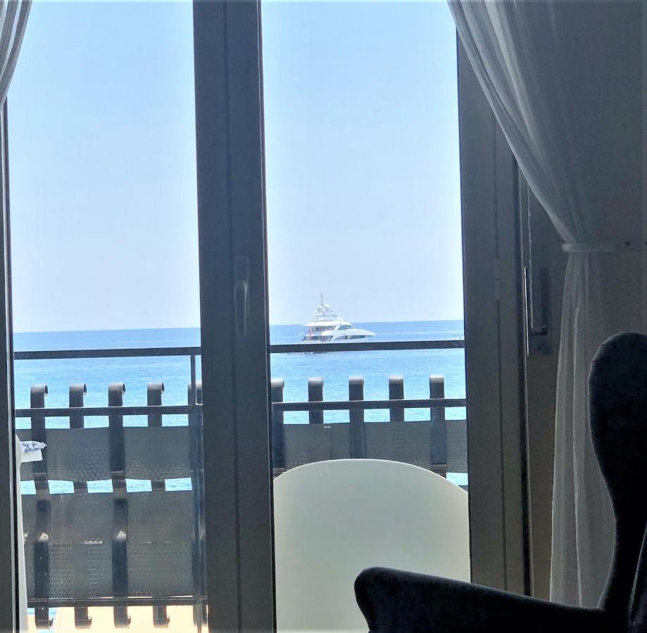 Vacanzenaxos - Casa Frontemare Daire Giardini Naxos Dış mekan fotoğraf